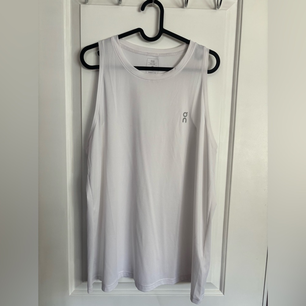 ON White Tank Top Womens XL